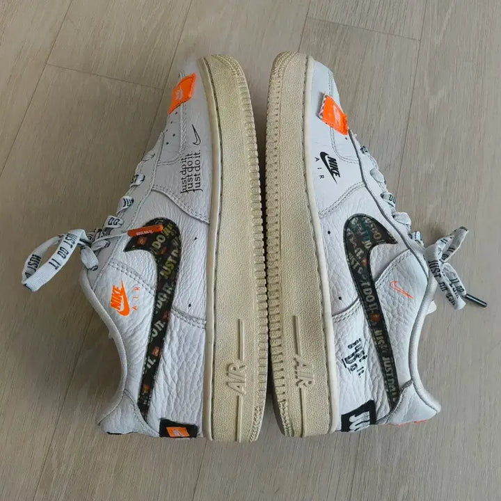 [BUNJANG] Nike Air Force 1 Low Just Do It Pack White Sneakers / 나이키 에어포스 1 로우 저스트두잇 팩 화이트