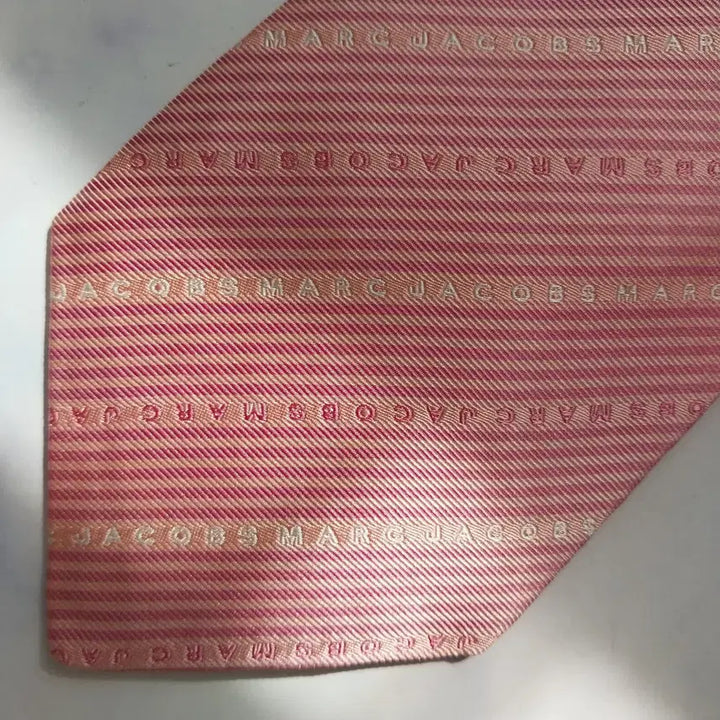 [BUNJANG] Marc Jacobs Silk Stripe Logo Tie / 마크제이콥스 실크 스트라이프 로고 패턴 넥타이 9cm A+등급 K2302