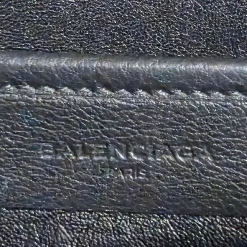 [BUNJANG] Balenciaga Everyday Initial Logo Clutch Black OS / [정품] 발렌시아가 에브리데이 이니셜 로고 클러치 블랙 OS