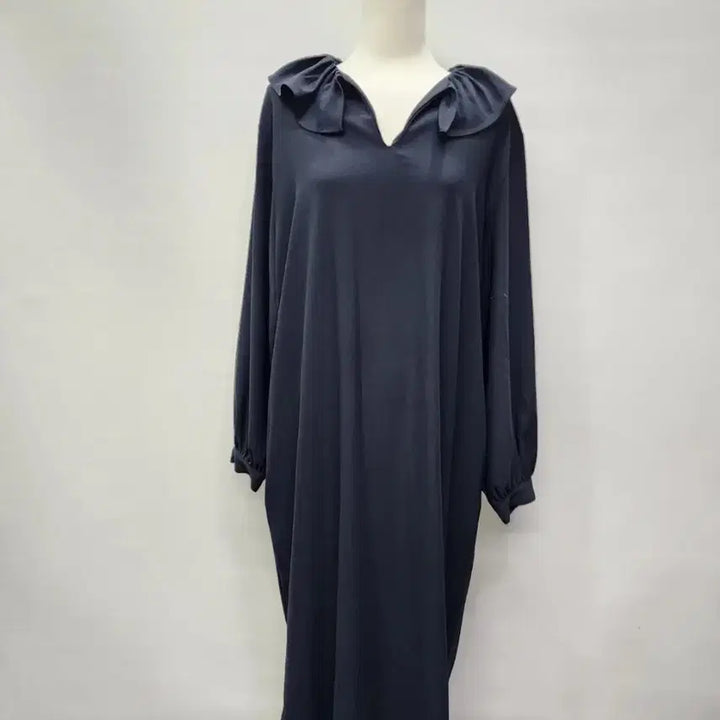 [BUNJANG] Le Corman Carafrill Long Dress / 르꼬르망 카라프릴 롱원피스F66~88
