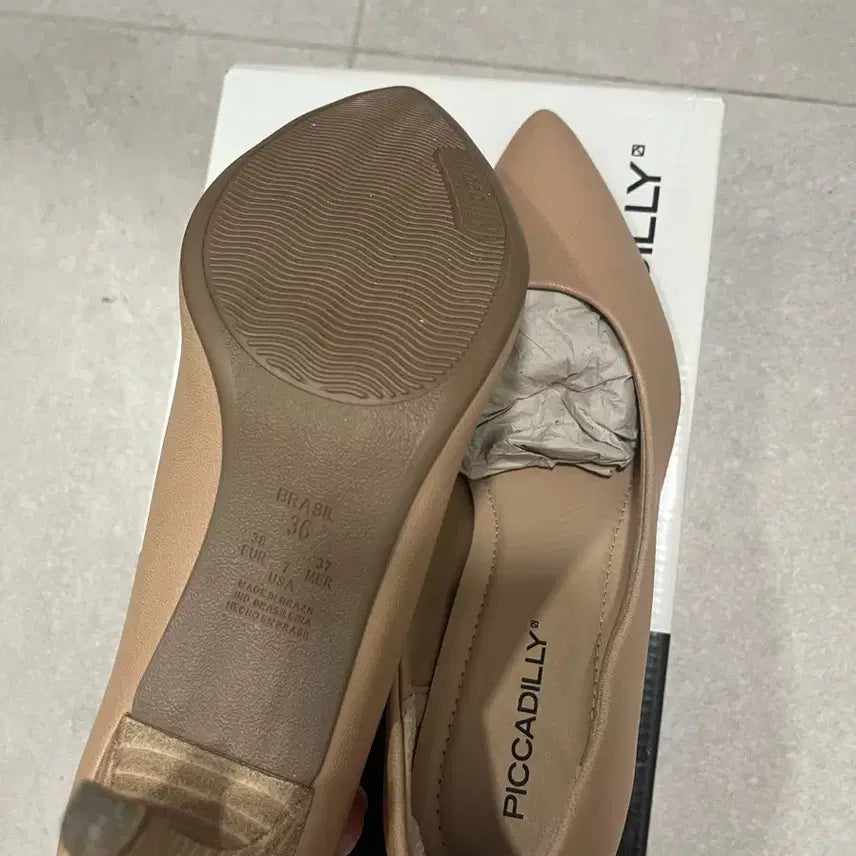 [BUNJANG] Piccadilly Pumps Nude Color EU38 / 피카딜리 펌프스 누드 컬러 EU38