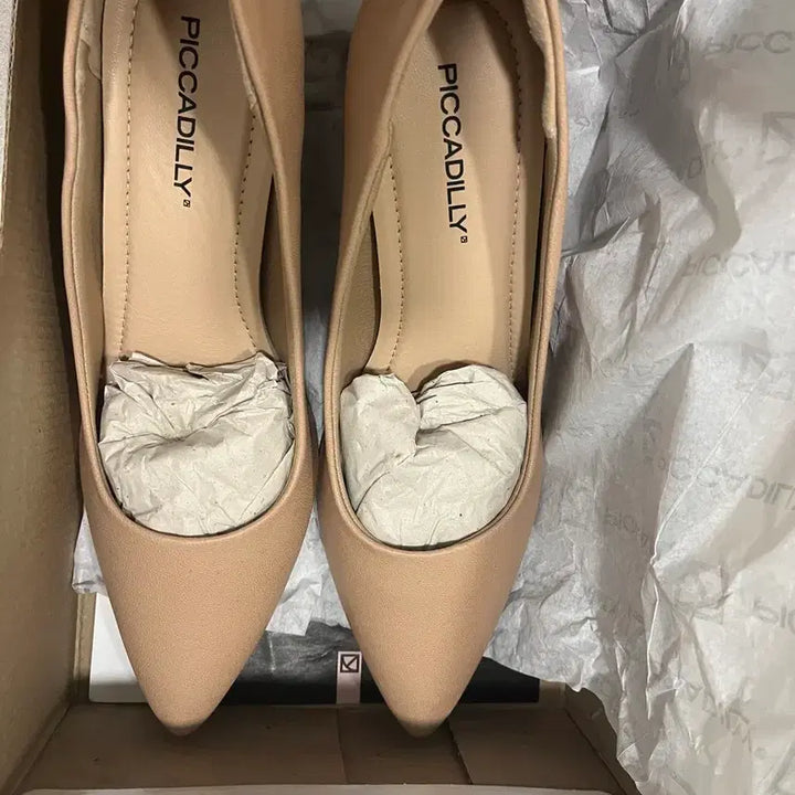 [BUNJANG] Piccadilly Pumps Nude Color EU38 / 피카딜리 펌프스 누드 컬러 EU38