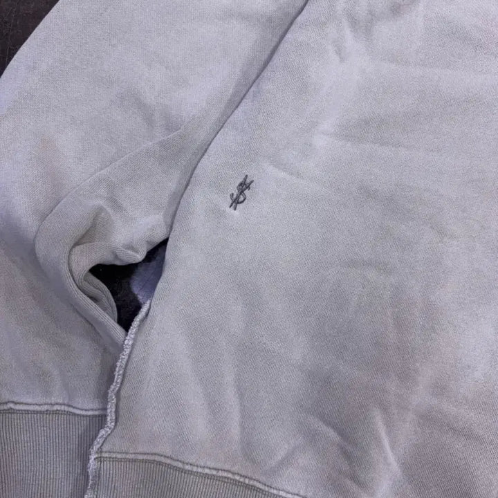 [BUNJANG] Ksubi 4x4 Biggie Crew Sweatshirt Desert XL / ksubi 4x4 비기 크루 스웻셔츠 맨투맨 데저트 XL