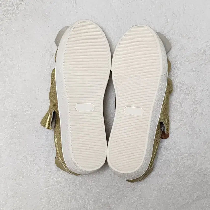 [BUNJANG] Handmade Gold Ribbon Twisted Sneakers 245 / 새상품/수제화 골드 리본꼬임 스니커즈245