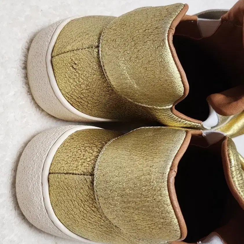 [BUNJANG] Handmade Gold Ribbon Twisted Sneakers 245 / 새상품/수제화 골드 리본꼬임 스니커즈245