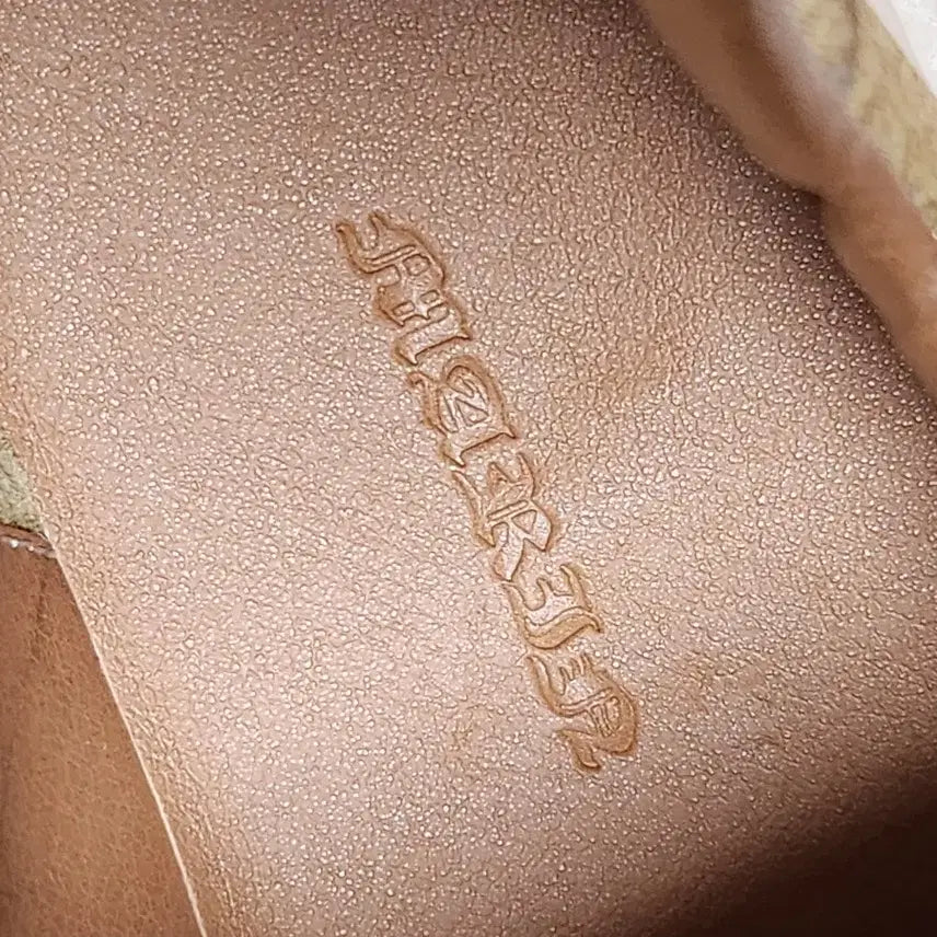 [BUNJANG] Handmade Gold Ribbon Twisted Sneakers 245 / 새상품/수제화 골드 리본꼬임 스니커즈245