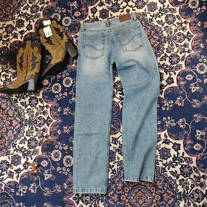 [BUNJANG] Tempting Seoul Washed Slim Straight Denim Pants - 1 Size / Tempting Seoul 워시드 슬림 스트레이트 데님 팬츠 1size