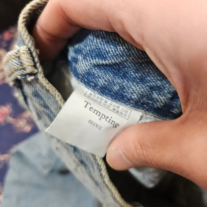 [BUNJANG] Tempting Seoul Washed Slim Straight Denim Pants - 1 Size / Tempting Seoul 워시드 슬림 스트레이트 데님 팬츠 1size
