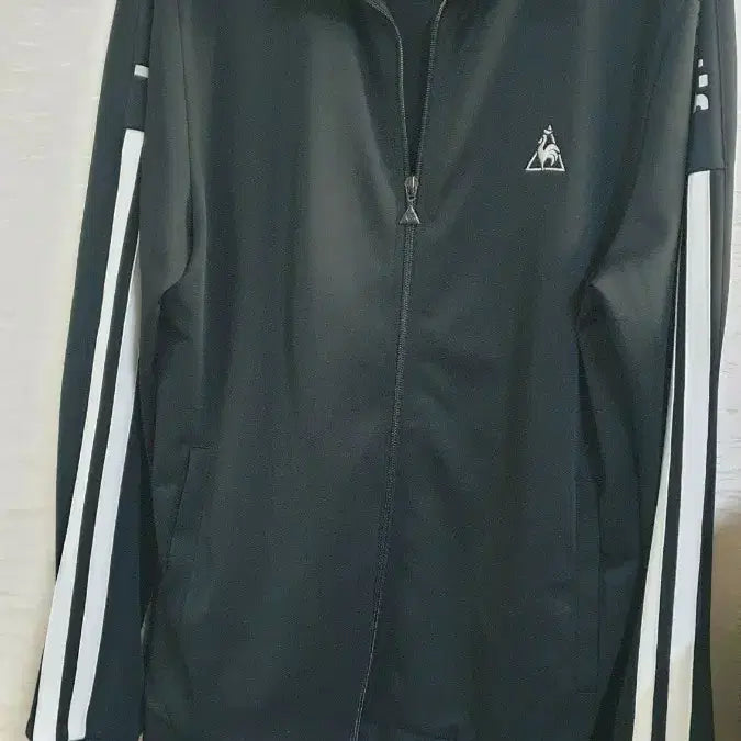 [BUNJANG] Le Coq Sportif Black Track Top / 르꼬끄 스포르티브 블랙 트랙탑