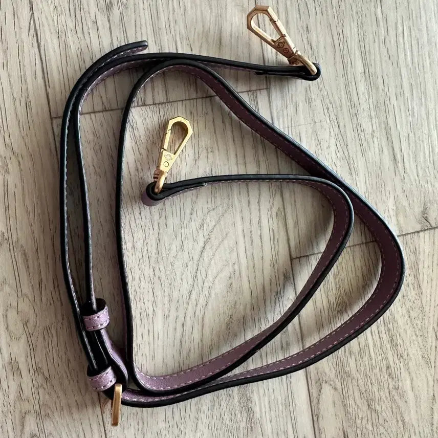 [BUNJANG] Oryany Lavender Leather Crossbody Bag Set / 오야니 라벤더 컬러 가죽 크로스백+스트랩 세트