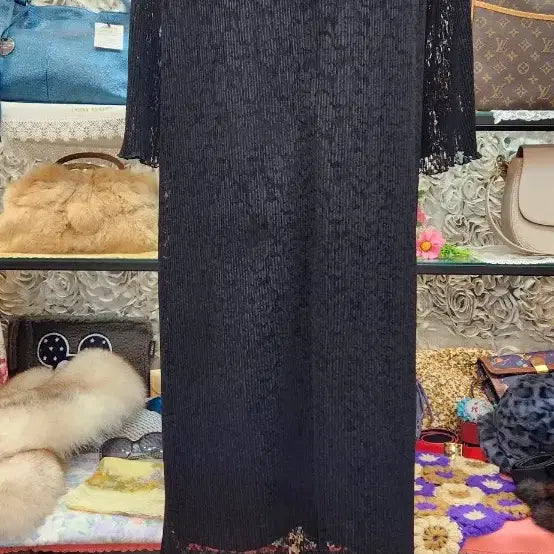 [BUNJANG] LAORNE Lace Pleated Long Dress (55~66) / LAORNE 레이스 플리츠 롱원피스(55~66)
