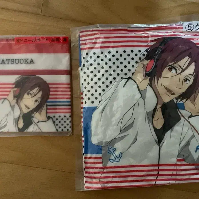 [BUNJANG] Free! Matsuoka Rin Cushion &amp; Pouch Set / Free! 프리! 마츠오카 린 배게/쿠션 &amp; 파우치