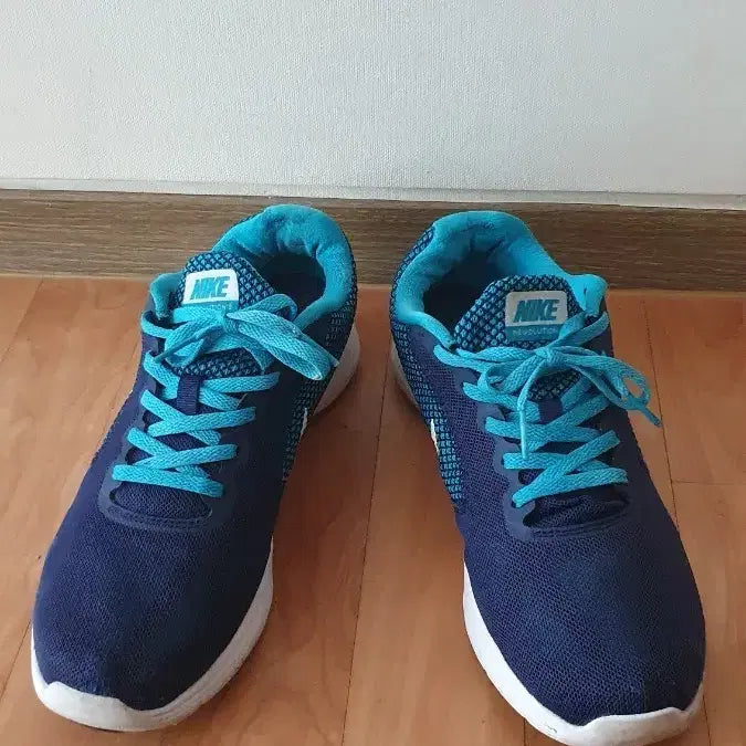 [BUNJANG] NIKE REVOLUTION 3 Sneakers / NIKE 운동화 판매 합니다 ^^