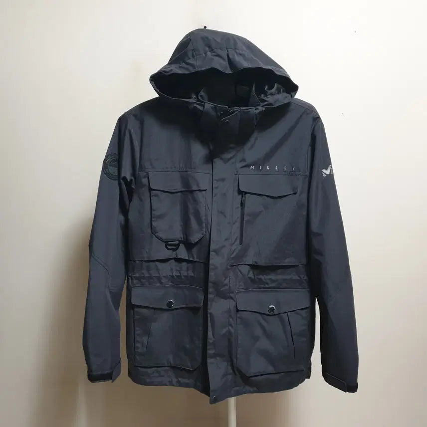 [BUNJANG] Millet Hooded Windbreaker Jacket (Size 105) / 밀레 후드야상바람막이점퍼/105