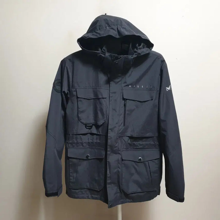 [BUNJANG] Millet Hooded Windbreaker Jacket (Size 105) / 밀레 후드야상바람막이점퍼/105