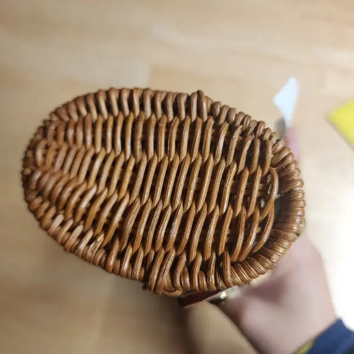 [BUNJANG] Michael Kors Rattan Clutch Bag / (한번사용) 마이클코어스 라탄 클러치백 22. 10 .7센치