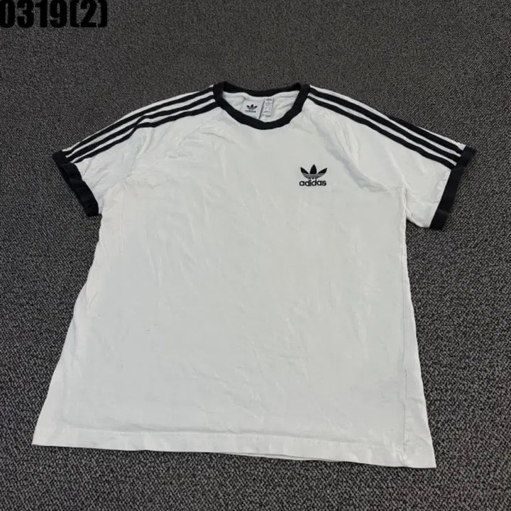 [SOLD OUT] 아디다스 반팔