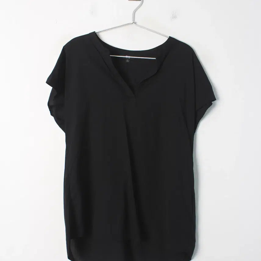 [BUNJANG] Uniqlo Woman Short Sleeve Top / 유니클로 우먼 반팔 탑 [WOMAN L]