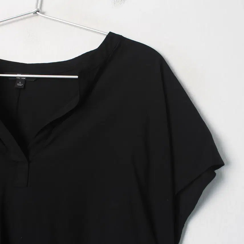 [BUNJANG] Uniqlo Woman Short Sleeve Top / 유니클로 우먼 반팔 탑 [WOMAN L]