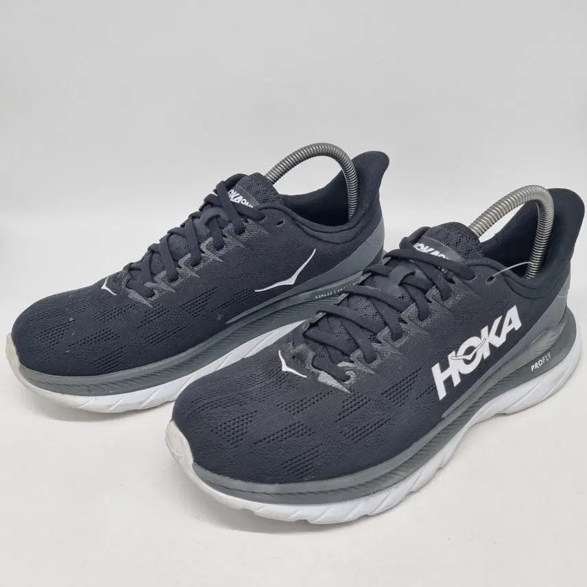 [BUNJANG] Hoka Mach 4 Black/White Men&