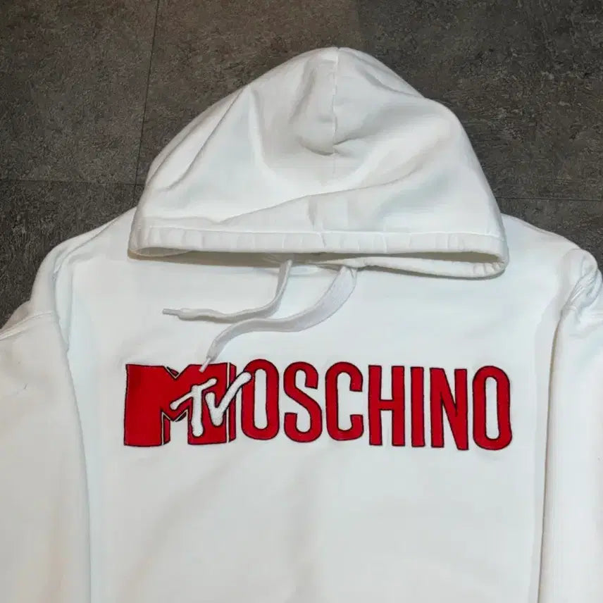 [BUNJANG] Moschino Hoodie White L Size / 모스키노 후드티 화이트 L사이즈