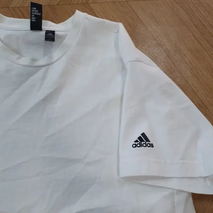 [SOLD OUT] 아디다스 Three Stripes 흰색 반팔 티셔츠