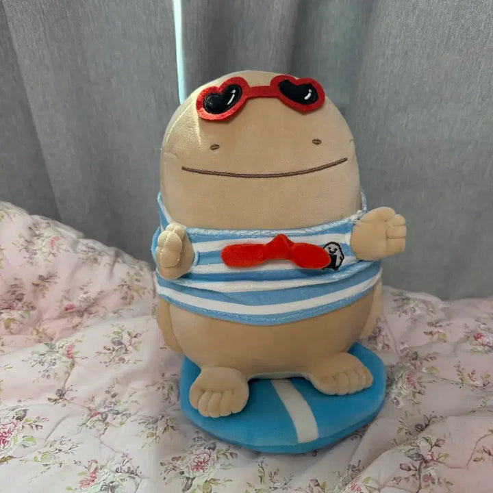 [BUNJANG] Nanmono Nandemoikimono Salamander Doll / 난모노 난데모이키모노 도롱뇽 하트 선글라스 서핑보드 인형