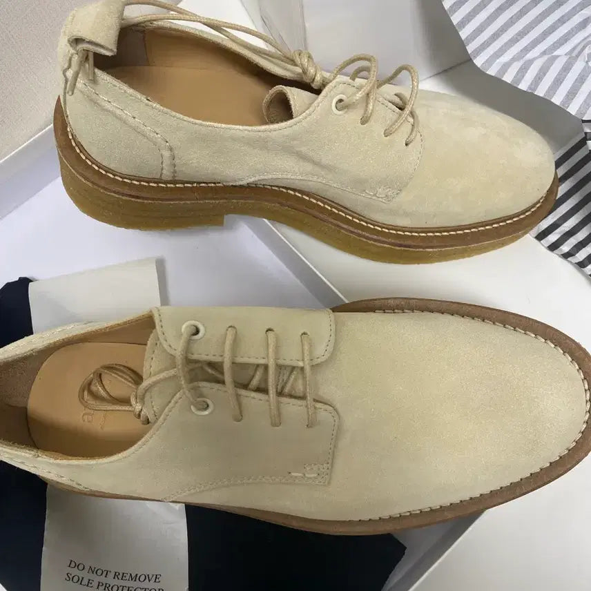 [BUNJANG] AMI Suede Crepe Sole Derby Shoes / (정품) 새상품 AMI 샌드색상 스웨이드 크레페솔 더비슈즈팝니다
