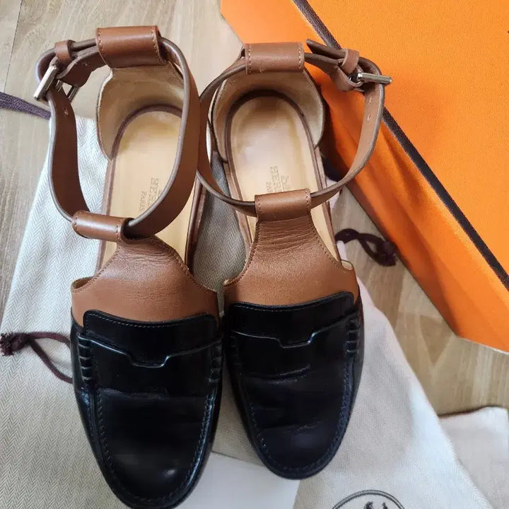 [BUNJANG] Hermès Sandals Loafers Black/Brown 36 Full Set / 정품) 에르메스 샌들 로퍼 슈즈 블랙/브라운 36 박스풀세트