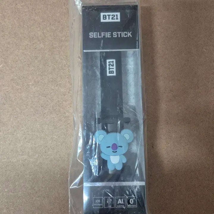 [BUNJANG] BT21 Koya Selfie Stick (Sealed) / (미개봉)BT21 코야 셀카봉 미개봉 새상품