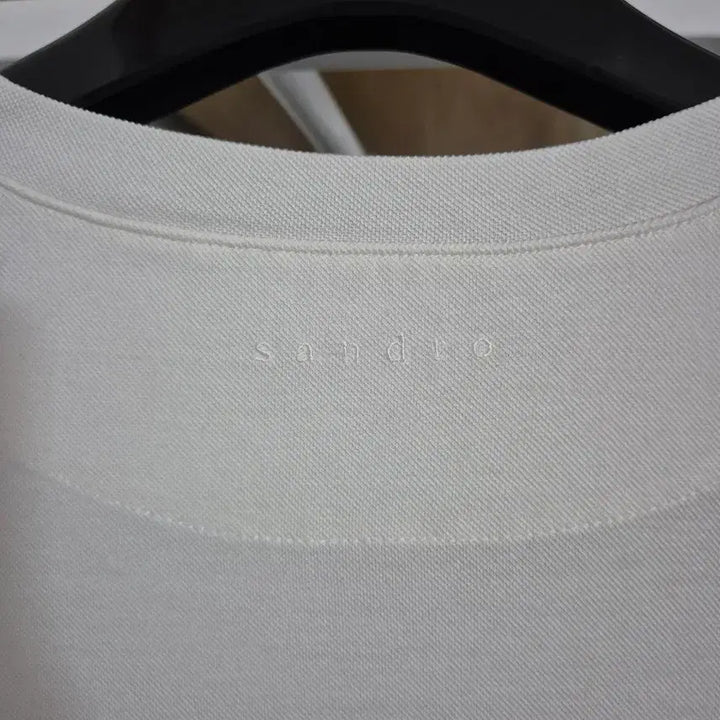 [SOLD OUT] 산드로옴므 코튼 소매배색 반팔티 XL 화이트