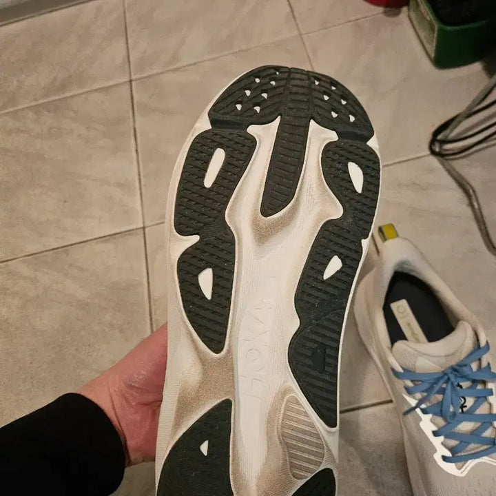 [BUNJANG] Hoka Running Shoes / 호카 운동화 팝니다