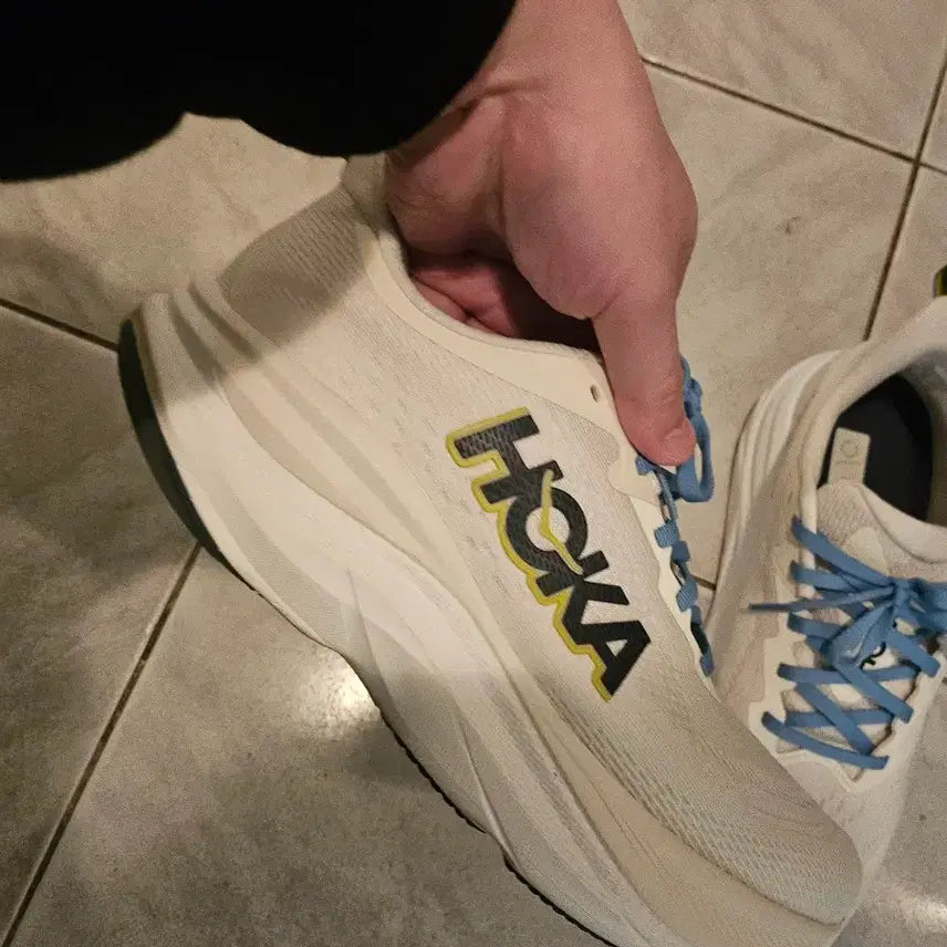 [BUNJANG] Hoka Running Shoes / 호카 운동화 팝니다