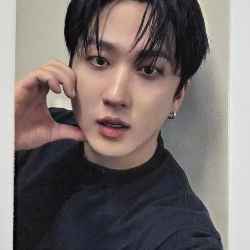 [SOLD OUT] SKZ 스키즈 창빈 락스타 사운드웨이브 럭키드로우 포카