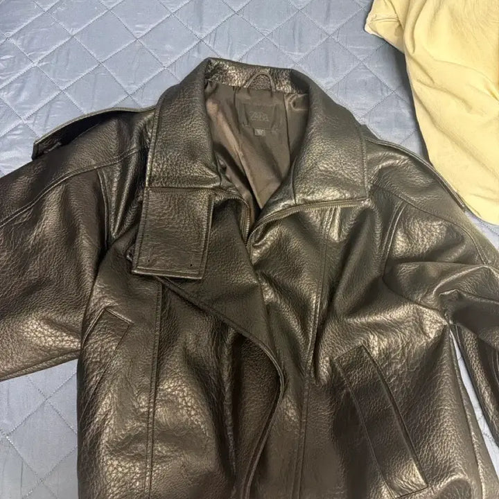[BUNJANG] ZARA Black Leather Bomber Jacket / 자라 블랙 레더 봄버 자켓