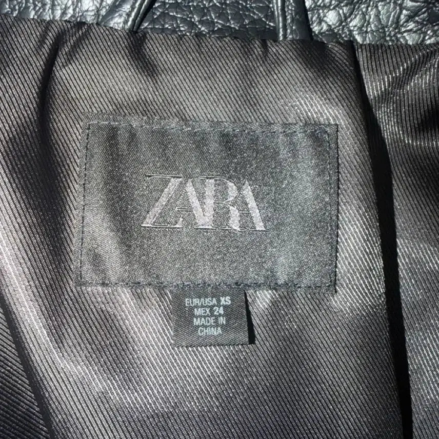 [BUNJANG] ZARA Black Leather Bomber Jacket / 자라 블랙 레더 봄버 자켓
