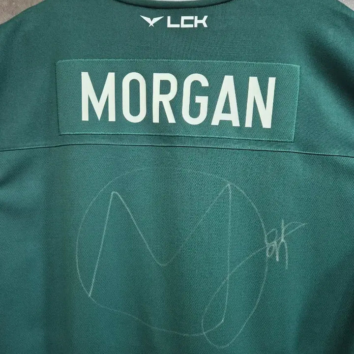 [BUNJANG] OK Savings Bank Brion Morgan Signed Player Jersey / 2025 ok 저축은행 브리온 플레이어 유니폼 모건 싸인