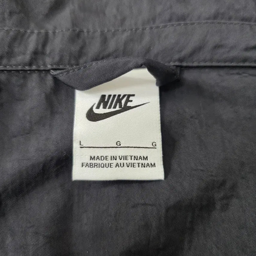 [BUNJANG] Nike Air Modest Cropped Woven Jacket (Size 90) / 나이키 에어 모디스트 크롭 우븐 자켓 90사이즈