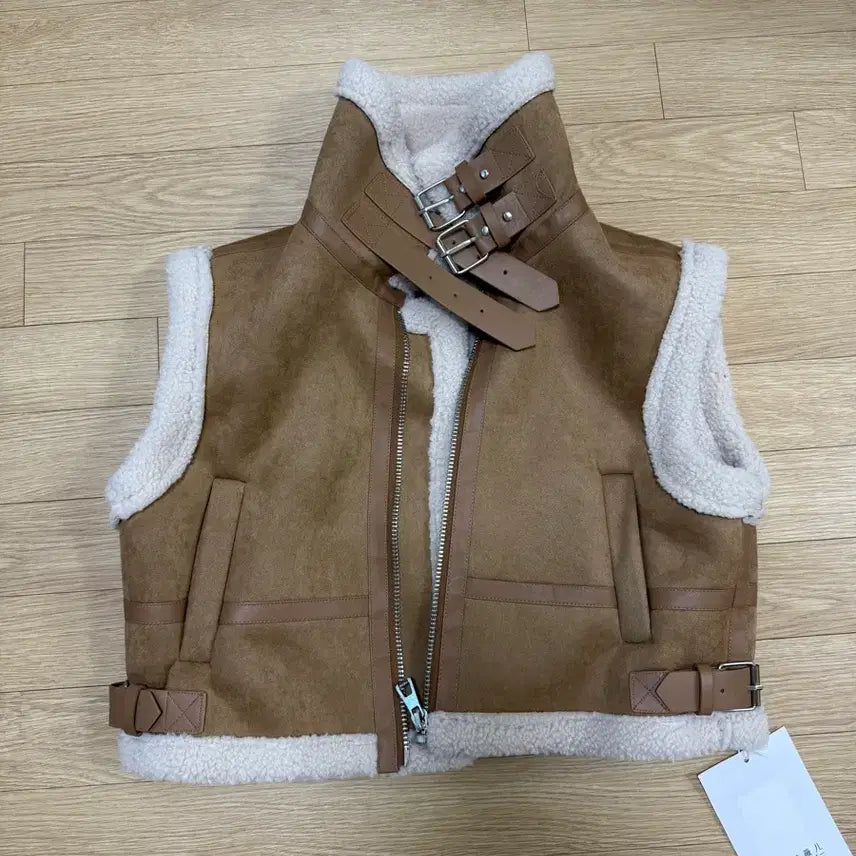 [BUNJANG] Brown Suede Sherpa Vest / [새상품] 브라운 무스탕 양털 조끼