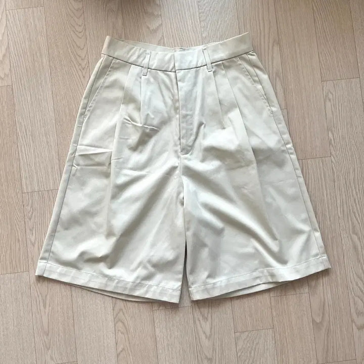 [BUNJANG] Chino Half Pants Ivory / 치노 하프 팬츠 아이보리 아메카지