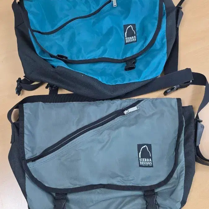[BUNJANG] Sierra Designs Messenger Bag (Blue/Gray) / 시에라디자인 메신저백 가방 블루/회색