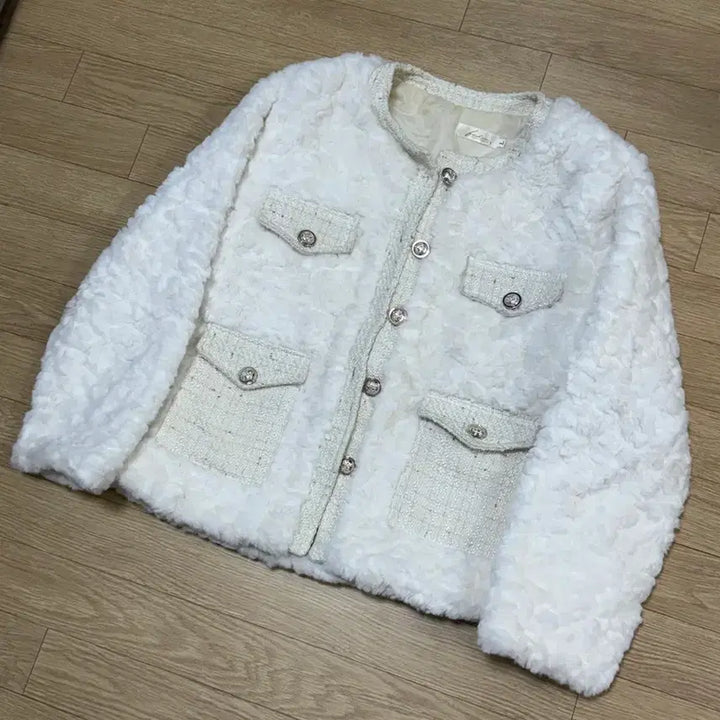 [BUNJANG] Ivory Faux Fur Tweed Jacket / 아이보리 퍼 트위드 자켓