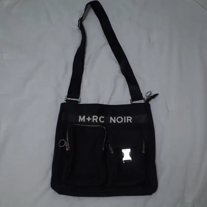 [BUNJANG] M+RC NOIR MAC-10 Messenger Bag OS / [O/S] M+RC NOIR MAC-10 메신저 백