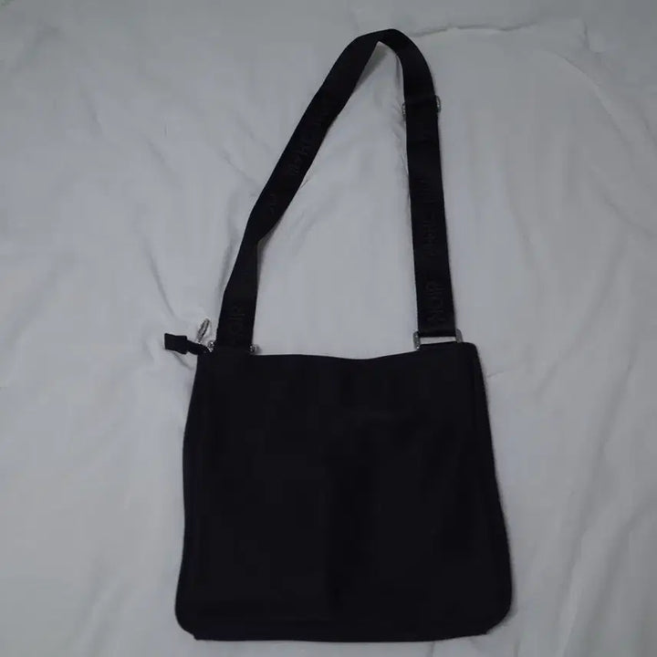 [BUNJANG] M+RC NOIR MAC-10 Messenger Bag OS / [O/S] M+RC NOIR MAC-10 메신저 백