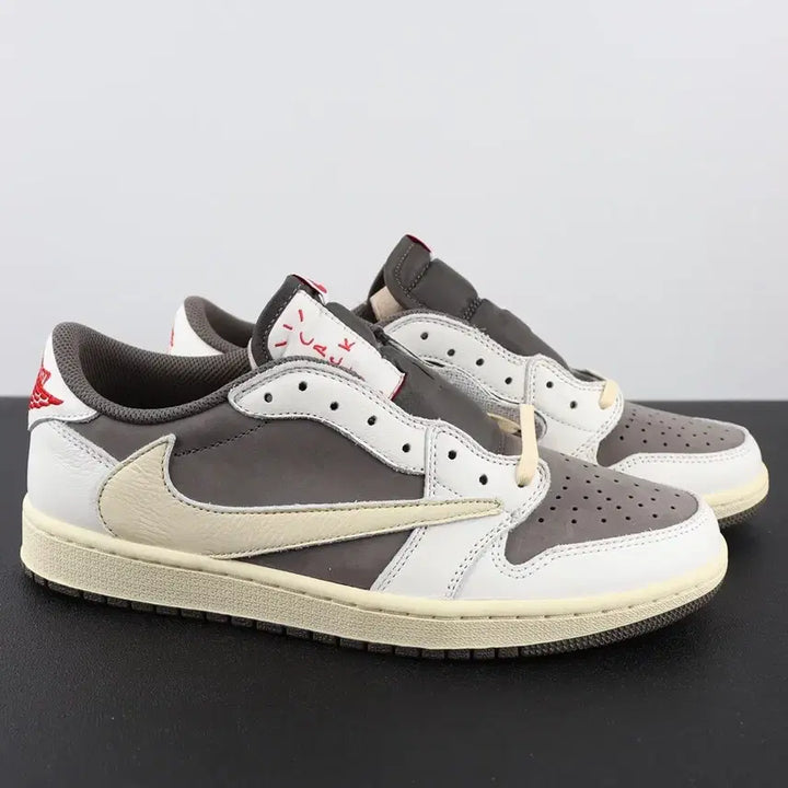 [BUNJANG] Nike Air Jordan 1 Low Retro Hook 1.0 Collaboration Basketball Shoes / 에어조던1 후크1.0 초대 콜라보레이션 로우 레트로 농구화사이즈 260