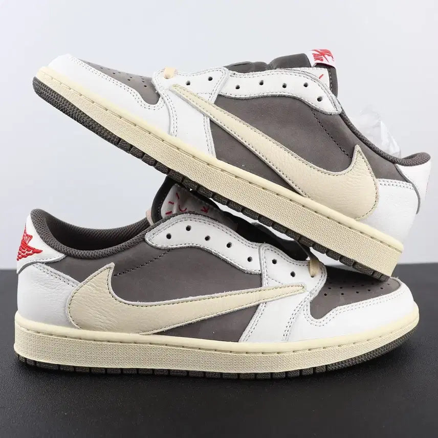 [BUNJANG] Nike Air Jordan 1 Low Retro Hook 1.0 Collaboration Basketball Shoes / 에어조던1 후크1.0 초대 콜라보레이션 로우 레트로 농구화사이즈 260