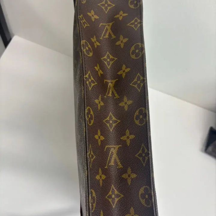 [SOLD OUT] (정품) 루이비통 모노그램 삭플라 토트백.