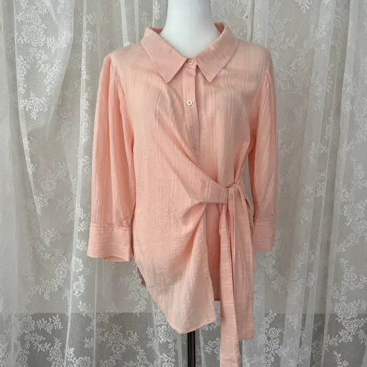[BUNJANG] On&amp;On Embroidered Blouse Shirt / S) 온앤온 매듭 블라우스 셔츠 핑크