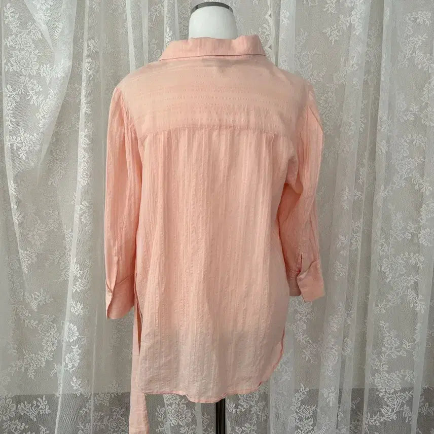 [BUNJANG] On&amp;On Embroidered Blouse Shirt / S) 온앤온 매듭 블라우스 셔츠 핑크