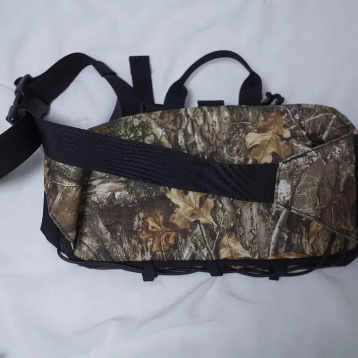 [BUNJANG] Supreme Waist Bag Real Tree Camo / [O/S] 슈프림 (Supreme) 웨이스트 백 리얼 트리 카모